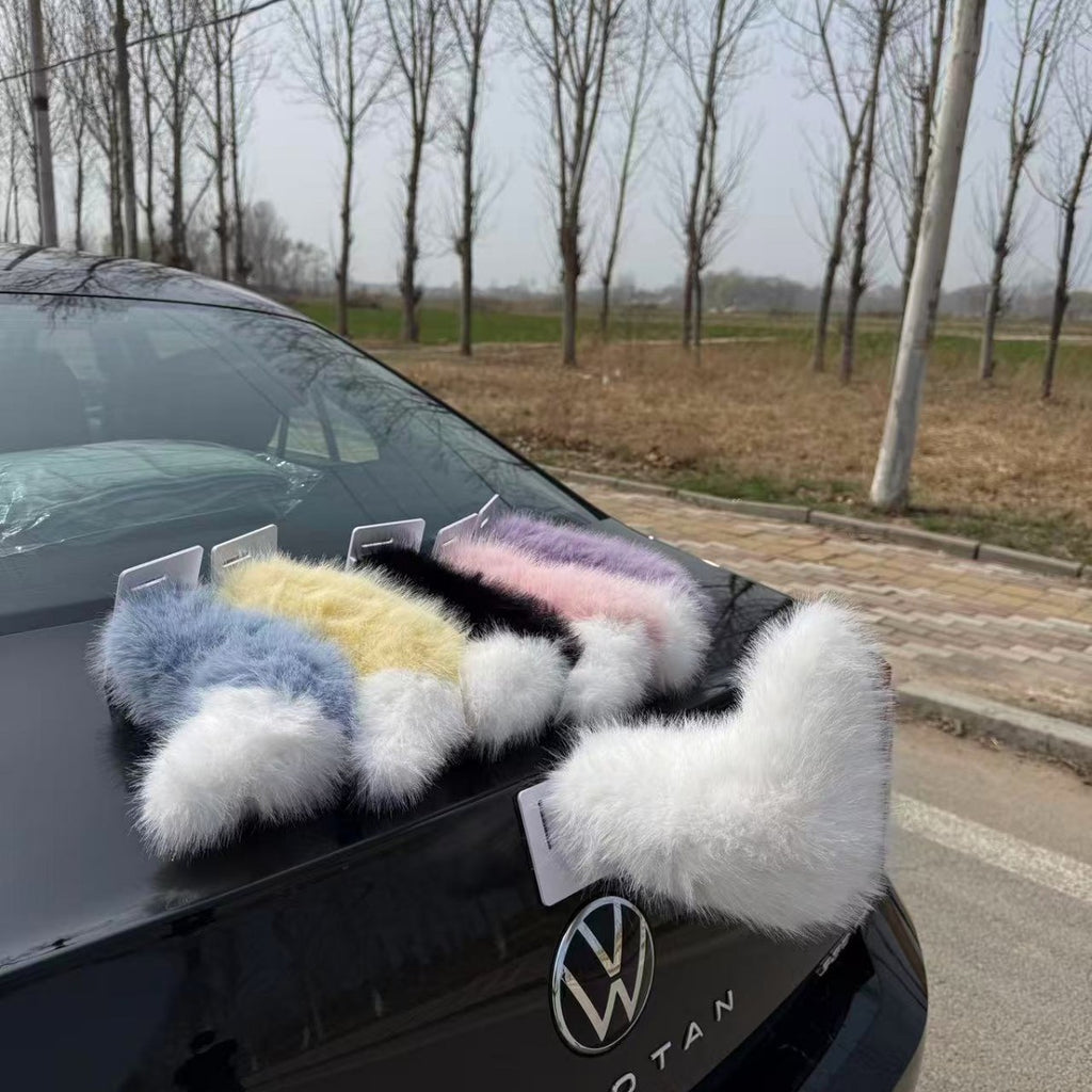 Electric car tail that moves, voice-controlled electric car tail
