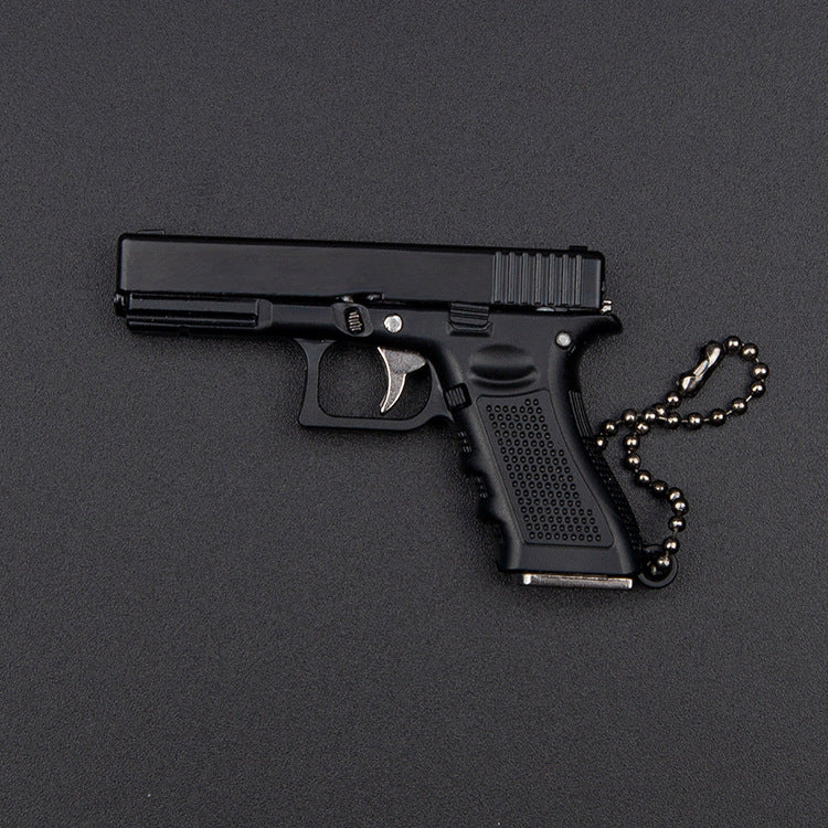 1:3.5 Glock G17 model semi-alloy keychain