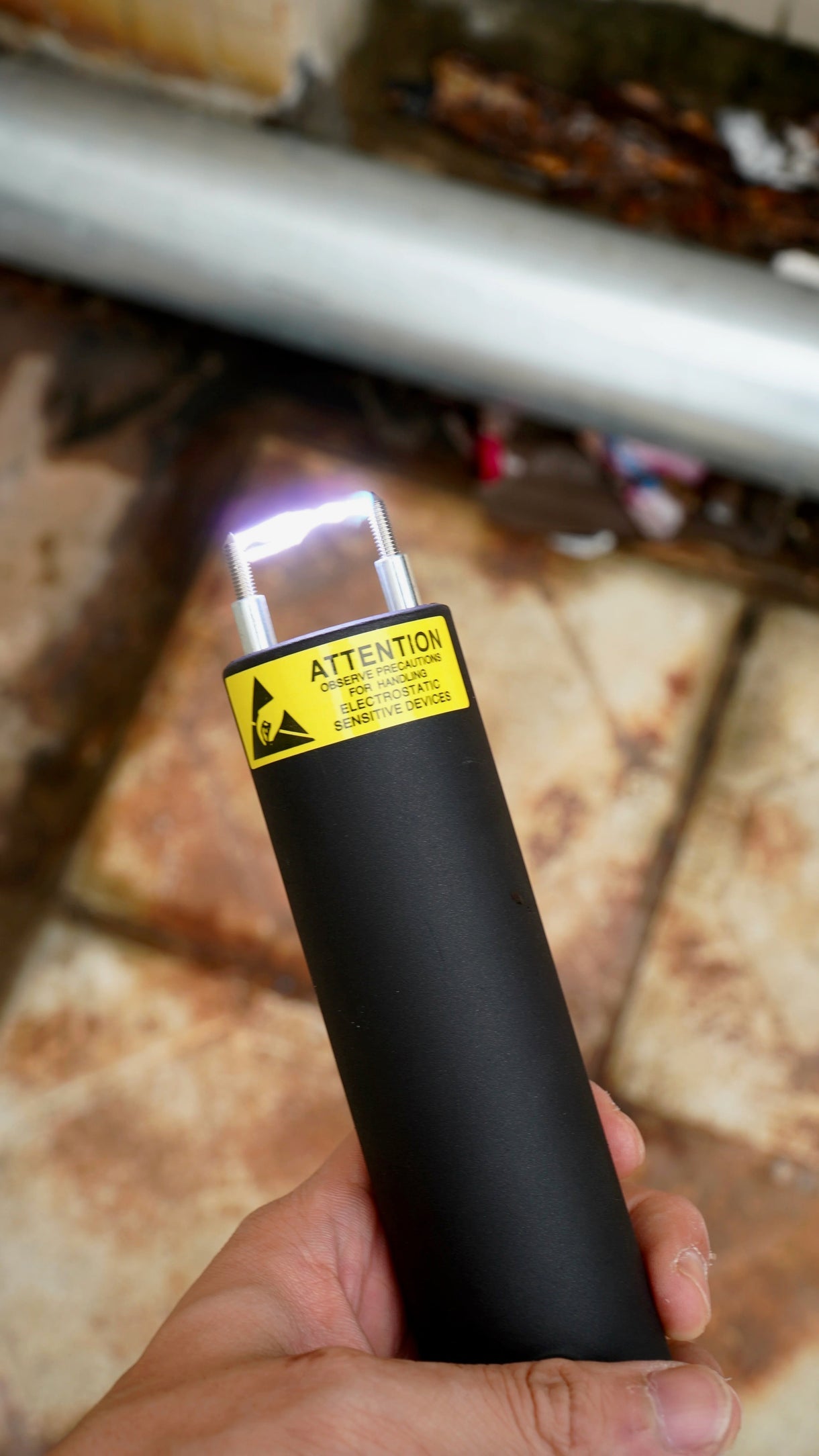 Tactical stun gun