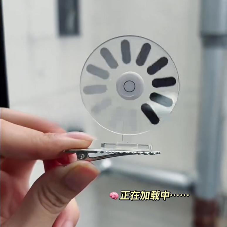 Brain loading! The headband of the downtime can rotate the network card. Funny hair accessories can rotate tricky hair accessories