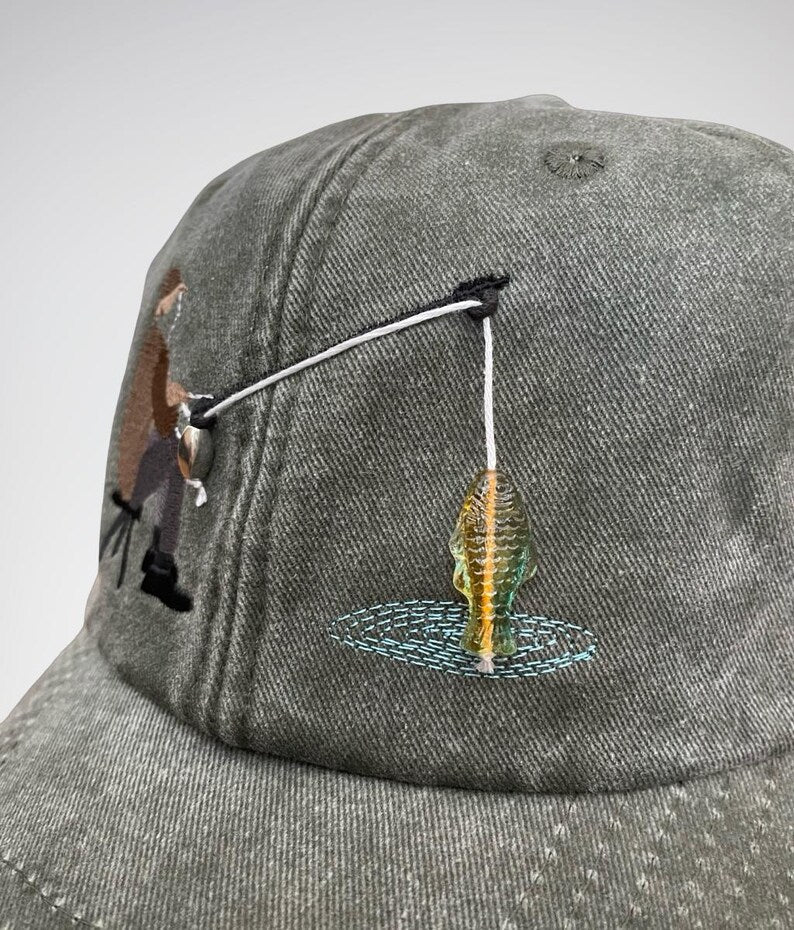 Embroidered Fisherman Hat with Pull-Up Glass Fish