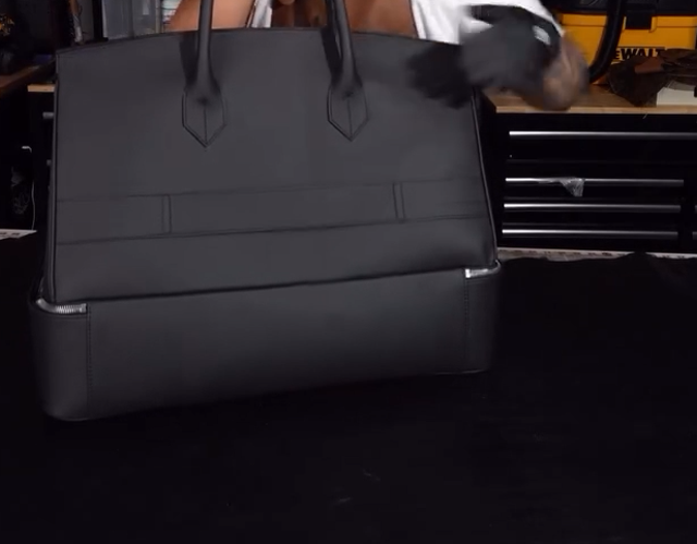 Customized travel bags, handbags and suitcases for clothing categories