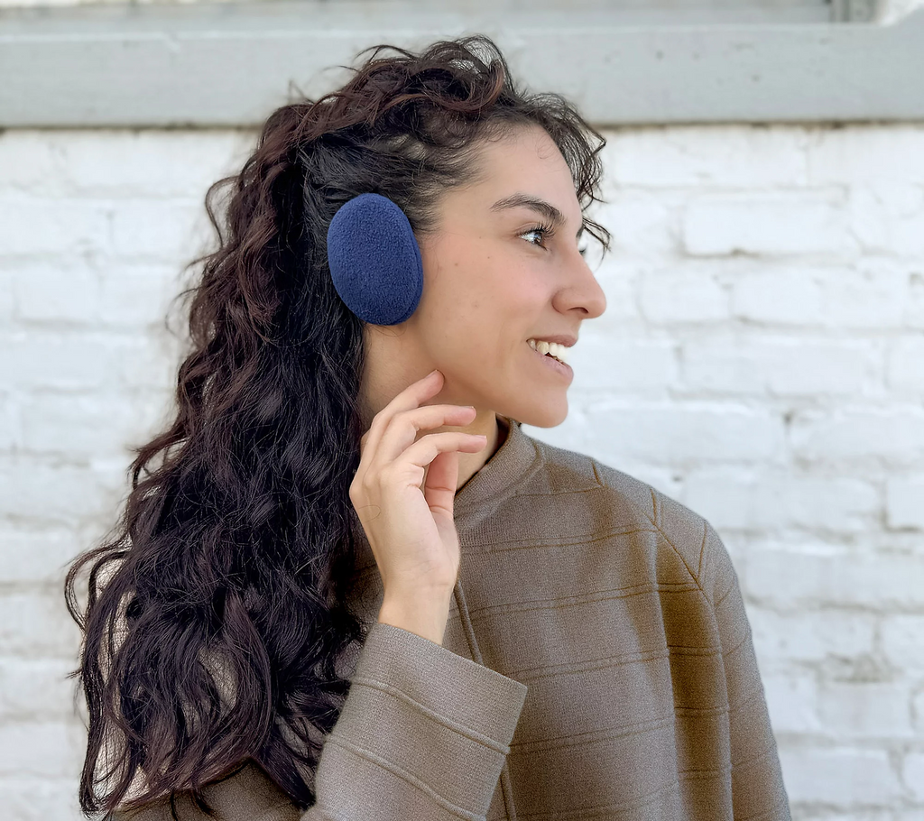Separate, independent fleece earmuffs