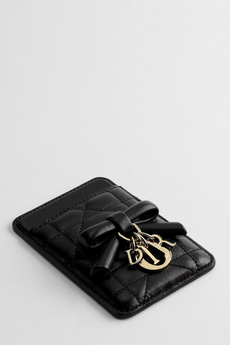 Black embossed lambskin magnetic card holder