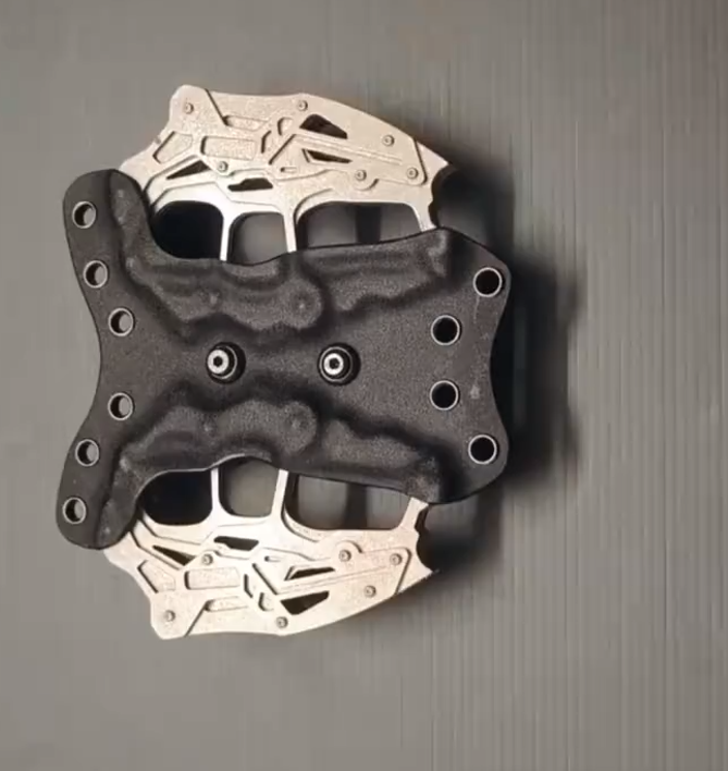 Pure metal brass knuckles set can be hung on the waist