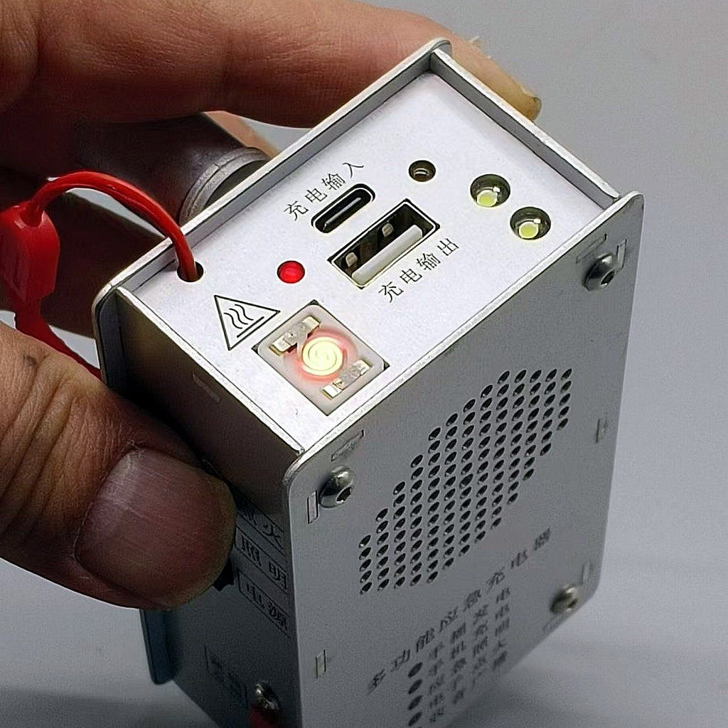 🔋 Hand-Crank Emergency Power Station – Flashlight, Lighter & Power Bank (1000mAh)