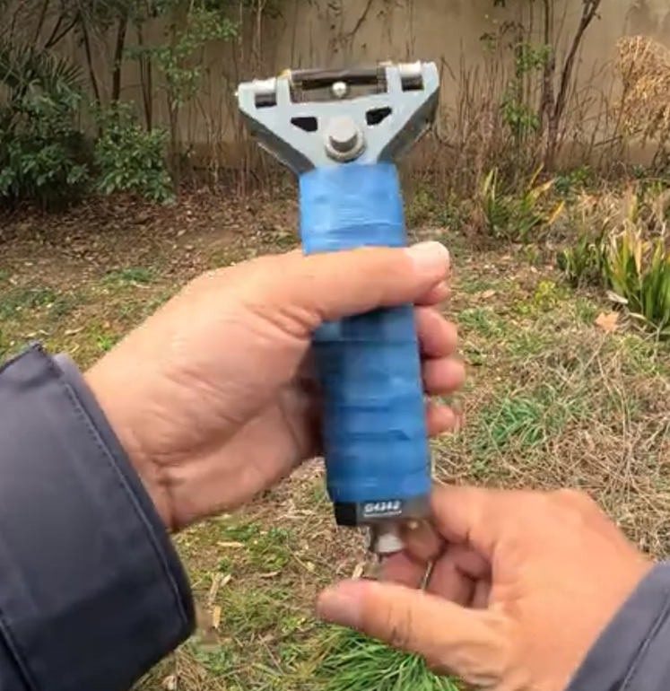 Semi-automatic slingshot