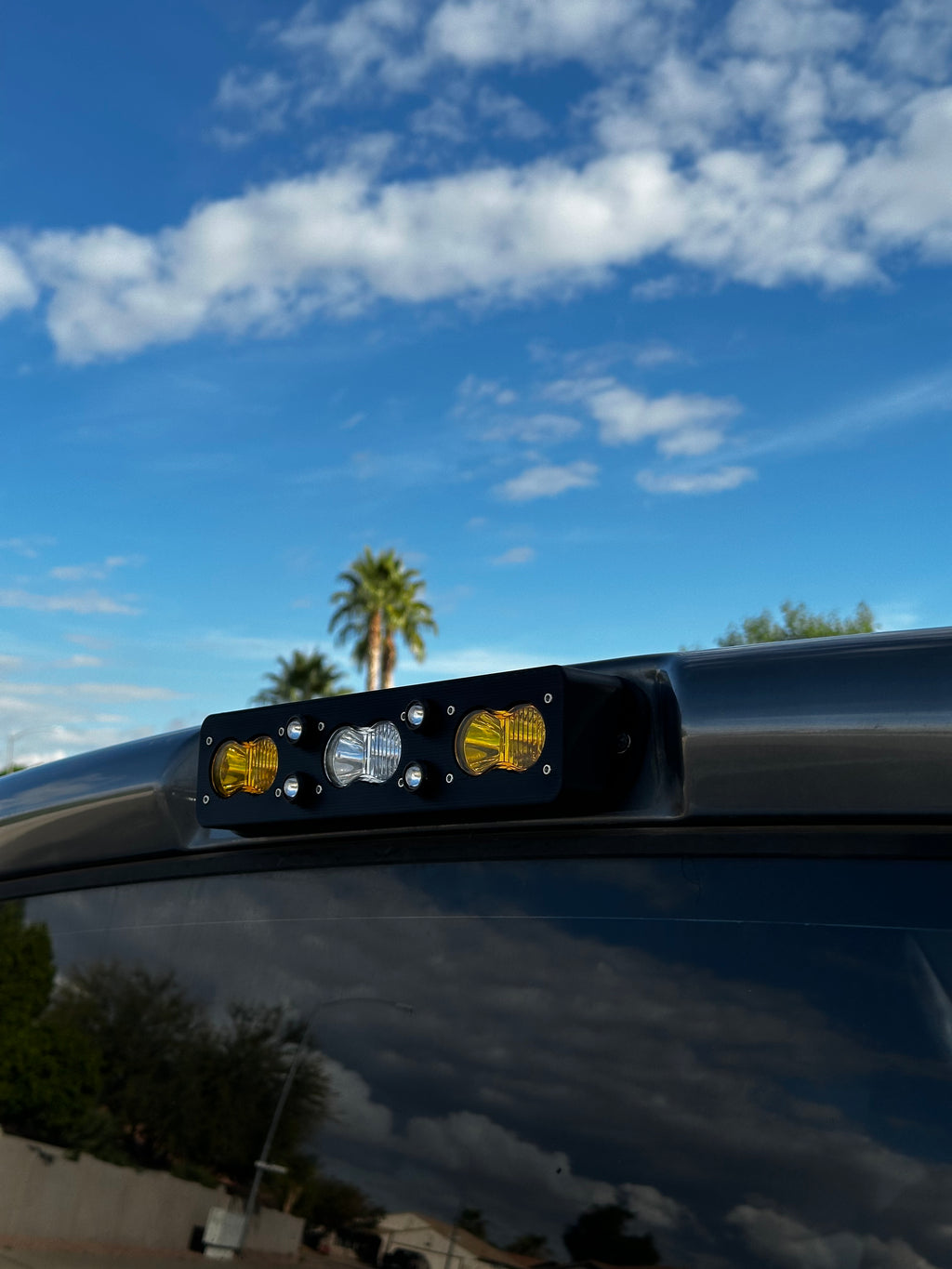 Follow lights (with 3 light clusters)