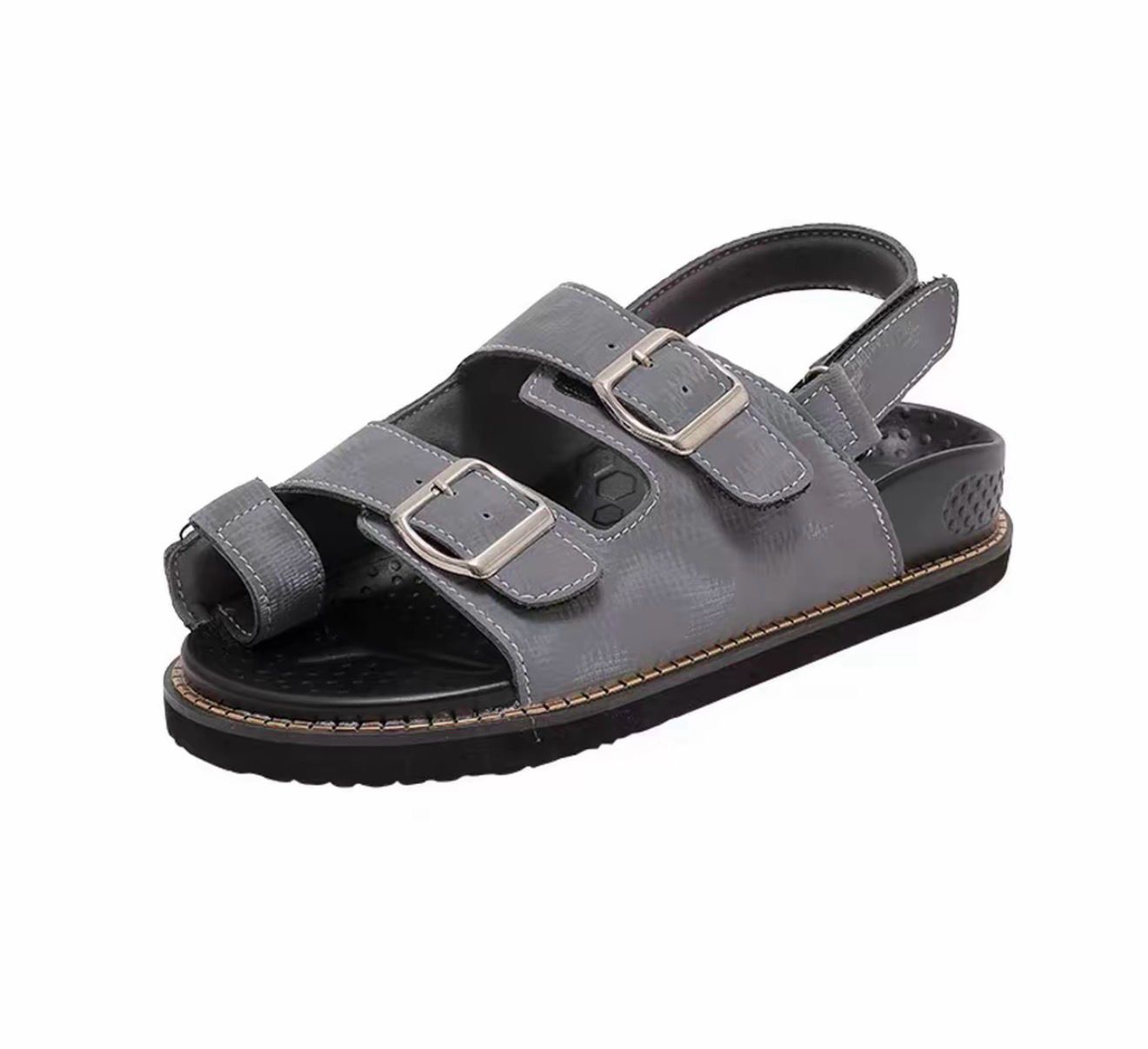 Custom-made sandals for women to correct hallux valgus, bunions, and flat feet.