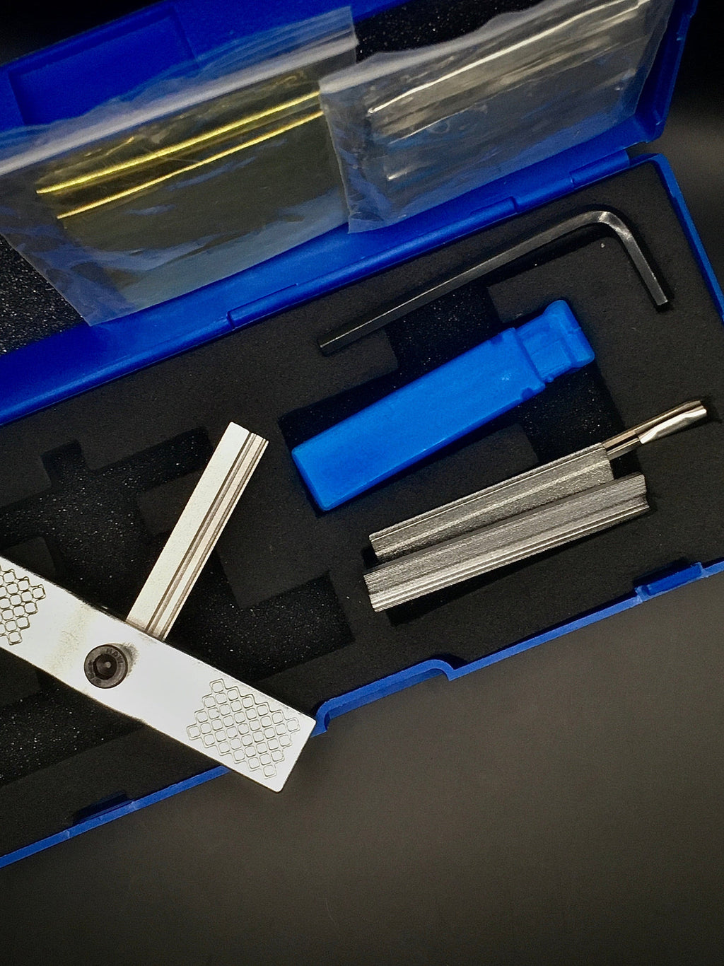 Radial decoder - precise unlocking, suitable for horizontal locks