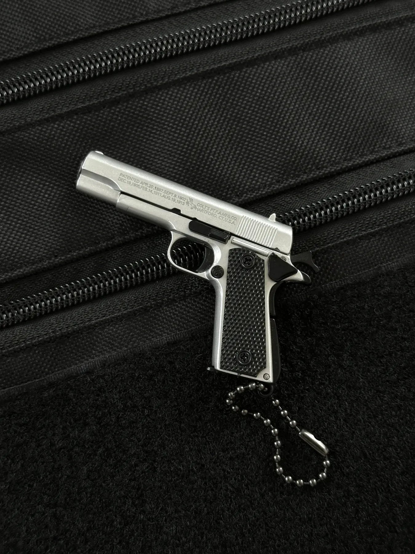 Mini metal mechanical keychain