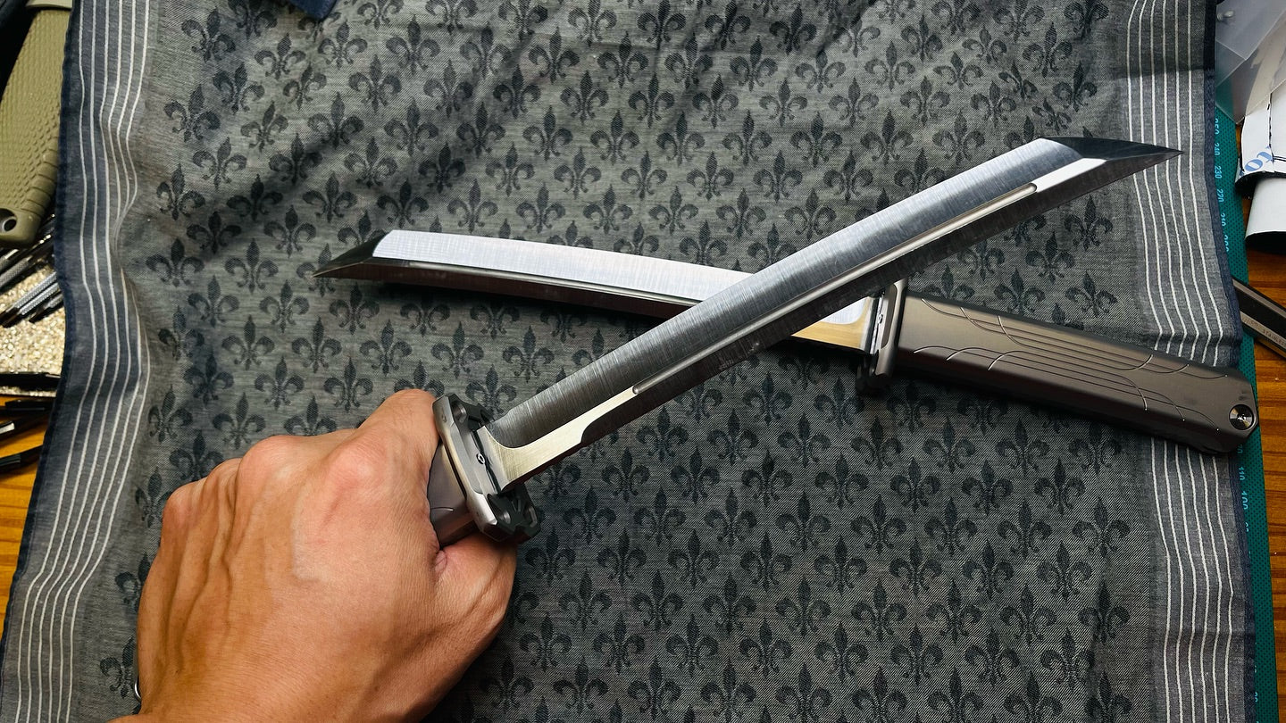 Dual-Blade Retractable Deadpool Sword