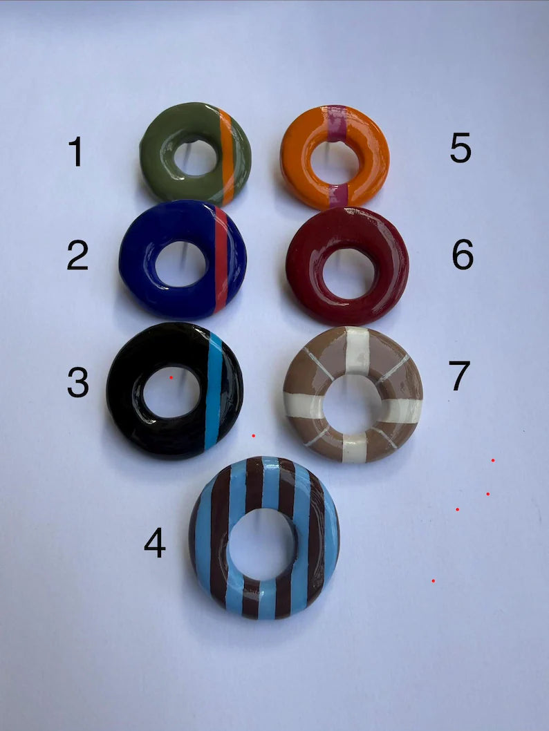 Round Eyeglass Holder Brooch - Handmade Clay & Resin Pin Accessory