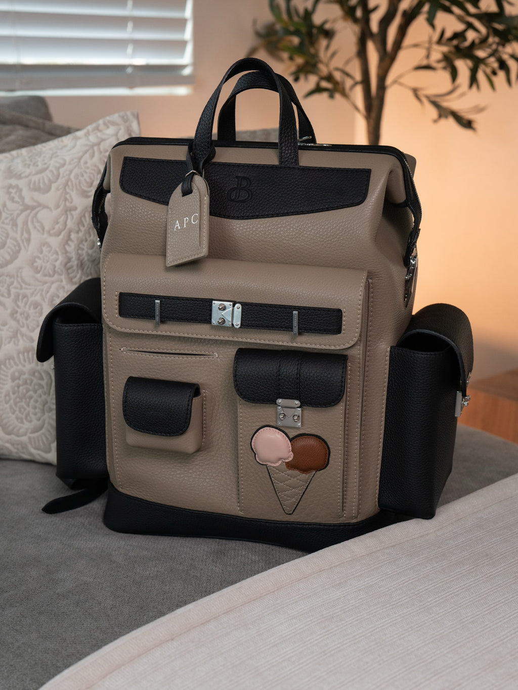 Luxury genuine leather multi-pocket handbag