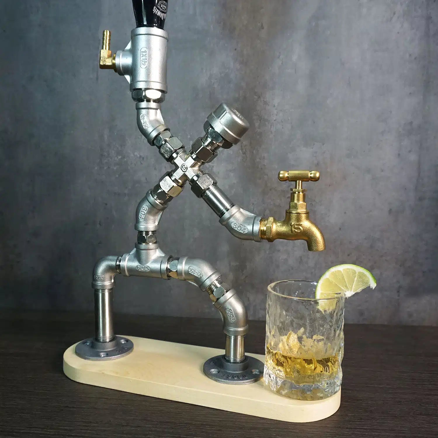 Unique Fencing Athlete Whiskey Pourer - Stainless Steel, Brass Faucet - hamoqi.com